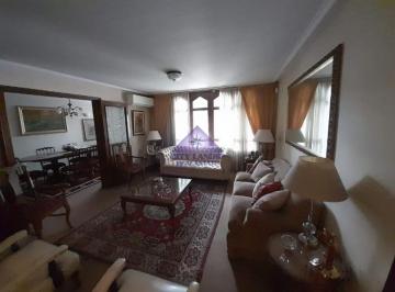 Casa · 497m² · 8 Ambientes · 2 Cocheras · Amplia y Moderna Casa en Venta en Alto Dorrego, Guaymallen, Mendoza