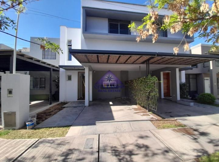 Departamento · 127m² · 4 Ambientes · 1 Cochera