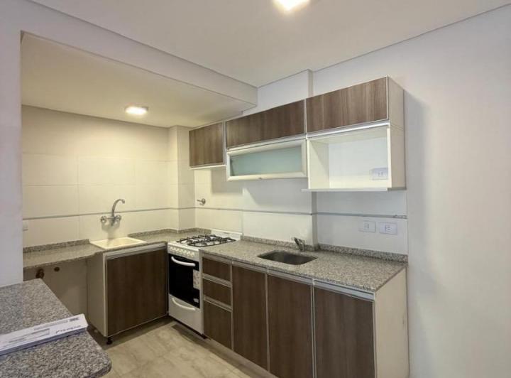 Departamento · 50m² · 2 Ambientes · 1 Cochera
