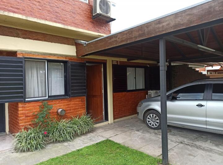 Casa · 130m² · 5 Ambientes · 1 Cochera