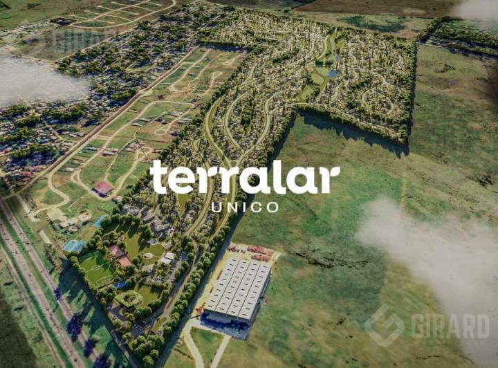 Terreno · 698m²