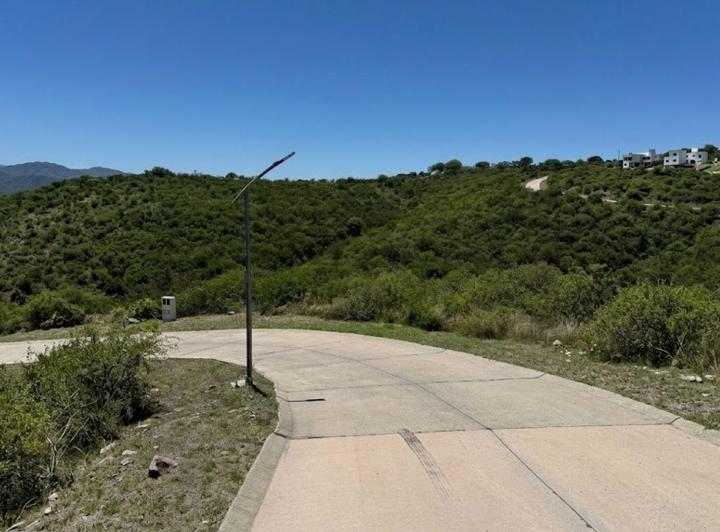 Terreno · 1194m²