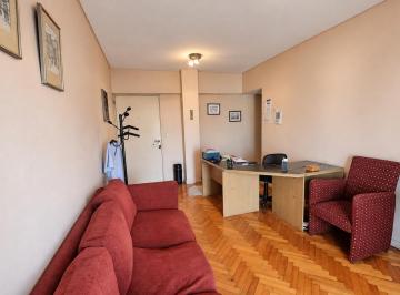 Departamento de 3 ambientes, Flores · Venta 3 Ambientes con Balcón, Cochera y Baulera – Apto Crédito – Flores