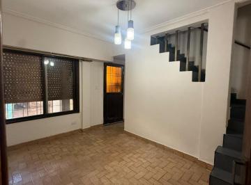 PH · 75m² · 3 Ambientes · 1 Cochera · Depto T/casa en Alquiler Av Mitre 5200 V. Dominico