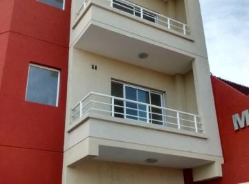 Departamento · 60m² · 3 Ambientes · Departamento en 5° de 3 Ambentes con Cochera