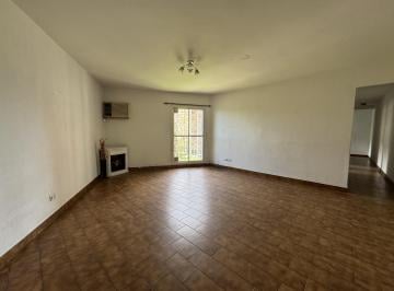 Departamento de 4 ambientes, Avellaneda · Departamento 4 Ambientes en Venta, Oportunidad de Renta o Vivienda.