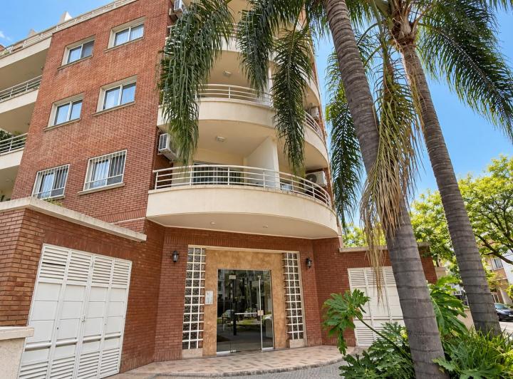 Departamento · 75m² · 2 Ambientes · 1 Cochera