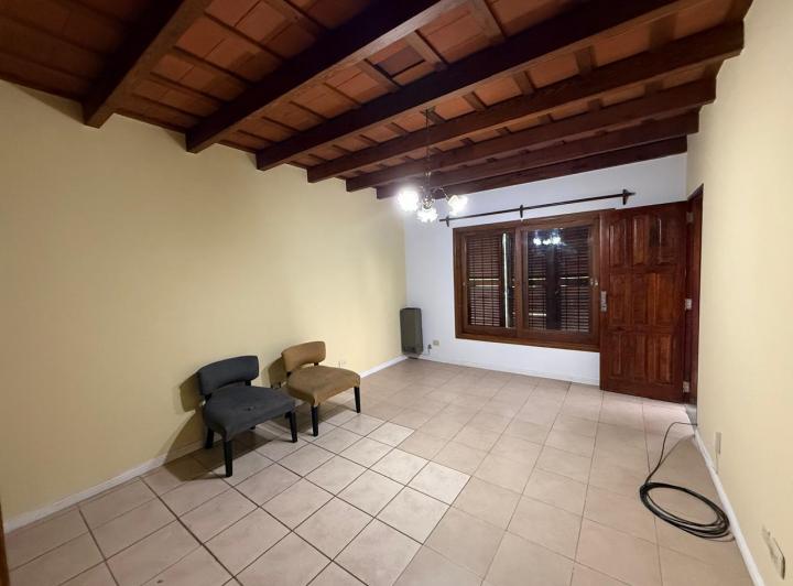 Oficina comercial · 50m² · 2 Ambientes · 1 Cochera