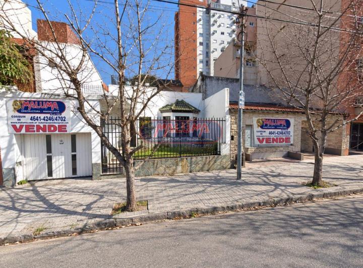 Terreno · 298m²