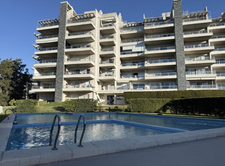 Departamento · 48m² · 2 Ambientes · 1 Cochera