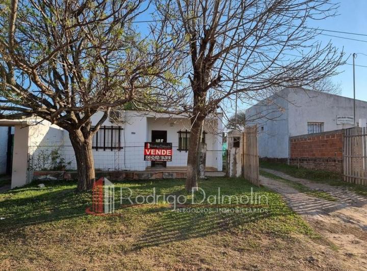 Casa · 560m² · 3 Ambientes · 1 Cochera
