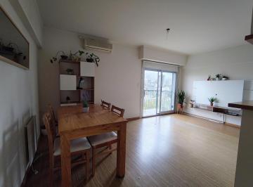 Departamento · 61m² · 3 Ambientes · Venta Departamento 3 Ambientes con Balcón Piso Alto - Avda Elcano Colegiales