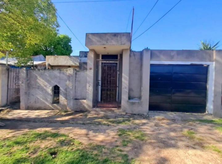 Casa · 76m² · 3 Ambientes · 1 Cochera