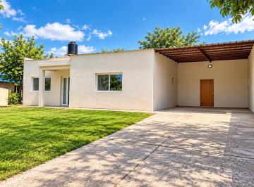 Casa de 5 ambientes, Aranguren · Vendo Casa a Estrenar en Aranguren