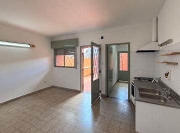 Departamento · 96m² · 5 Ambientes · Vera Mujica 352 Pa