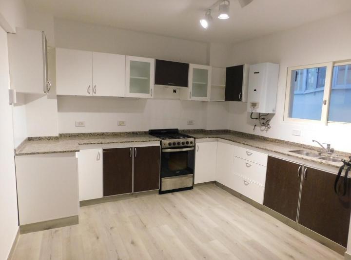 Departamento · 70m² · 4 Ambientes · 1 Cochera