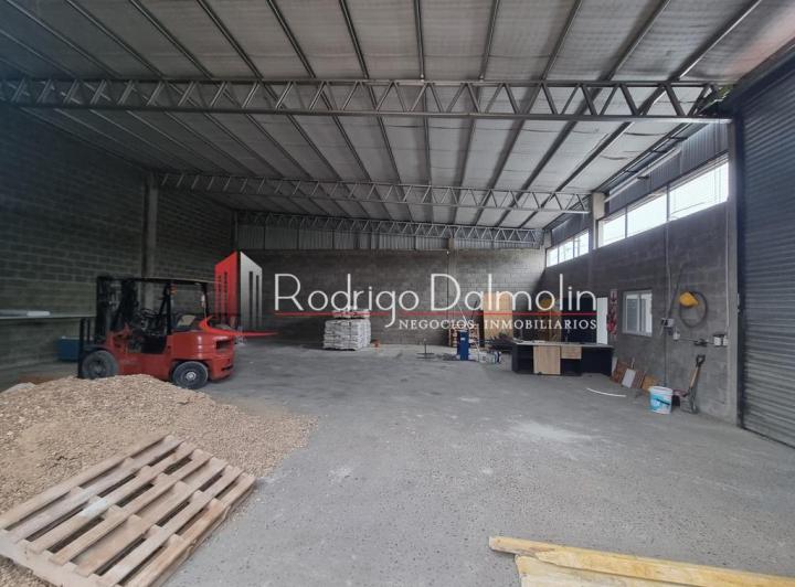 Bodega-Galpón · 300m² · 1 Ambiente