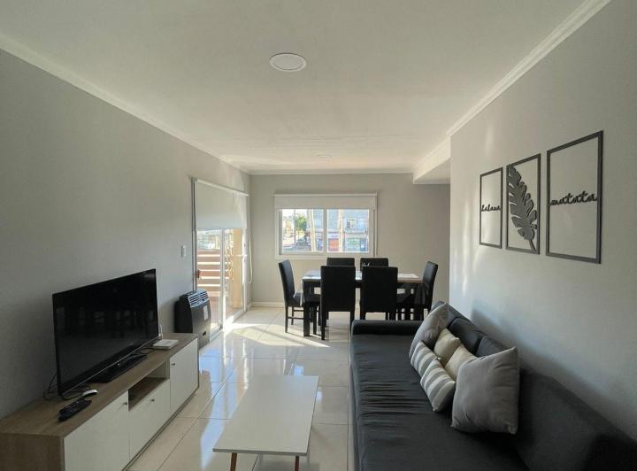 Departamento · 60m² · 2 Ambientes · 1 Cochera