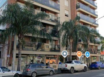 Departamento de 2 ambientes, Córdoba · Externo! Gran Balcon Al Frente! Coc/sep! Impecable