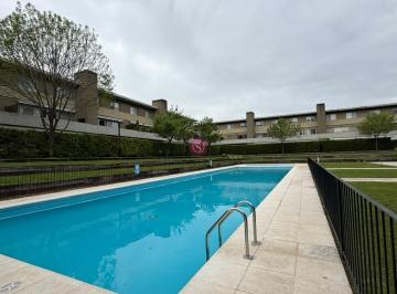 Departamento · 100m² · 4 Ambientes · 1 Cochera · Dúplex en Venta en Bosque Alto, Pilar
