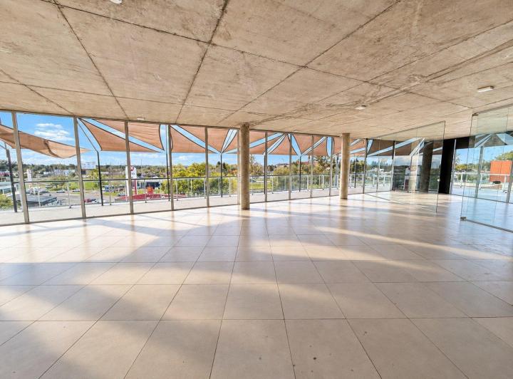 Oficina comercial · 155m² · 4 Cocheras