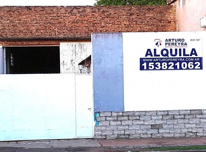 Bodega-Galpón · 300m² · 3 Ambientes