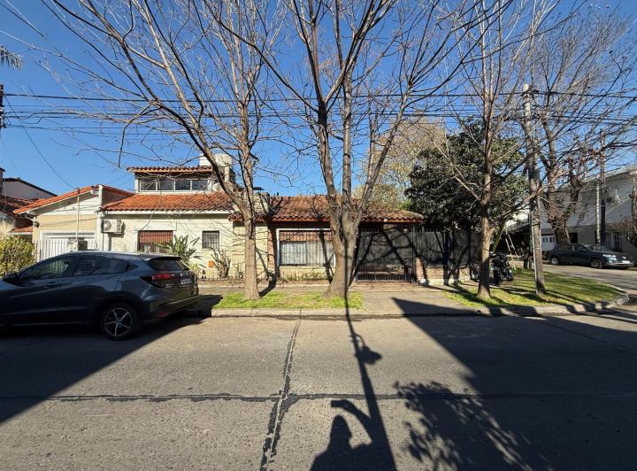 Casa · 115m² · 4 Ambientes · 1 Cochera