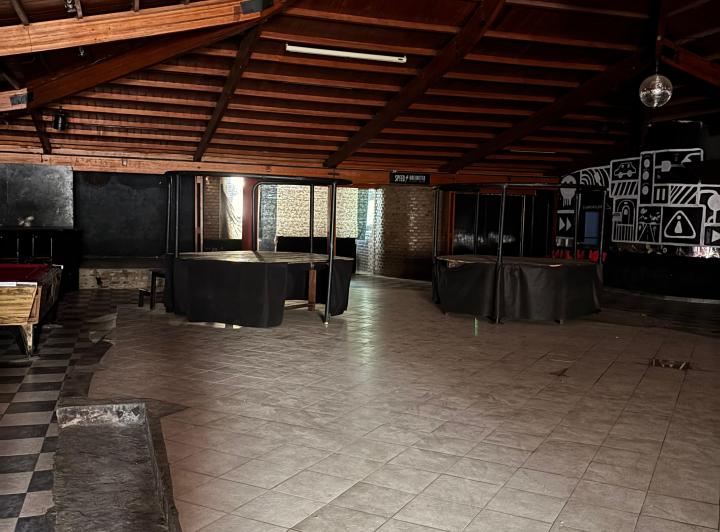 Local comercial · 600m²
