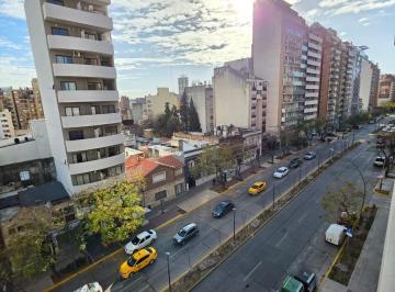 Departamento · 42m² · 2 Ambientes · Alquiler - Departamento en Zona Tribunales I de un Dormitorio con Balcón Amplio