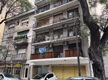 Departamento · 99m² · 4 Ambientes · 1 Cochera · Hermoso Dpto de 4 Amb con Dependencia, Cochera y Baulera. Excelente Ubicacion