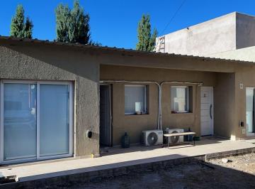 Departamento · 80m² · 3 Ambientes · Alquiler Departamento en Añelo 2 Dorm