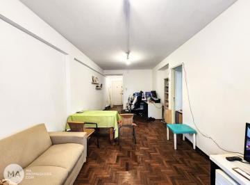 Departamento · 88m² · 4 Ambientes · Venta | Departamento 3 Dorm. con Balcón Al Frente - Maipu 1300 - Centro Rosario