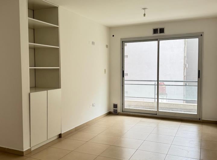 Departamento · 45m² · 2 Ambientes · 1 Cochera
