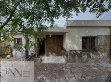 PH de 4 ambientes, Resistencia · Casa de 2 Dorm. con Losa Para Ampliar Facilmente