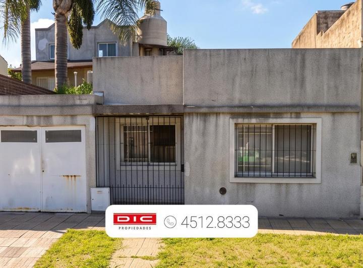 Terreno · 82m² · 3 Ambientes · 1 Cochera