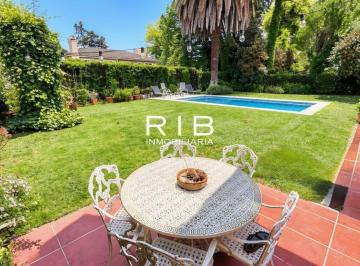 Casa de 5 ambientes, Pilar · Impecable Propiedad Sobre 758 m² en Una Planta