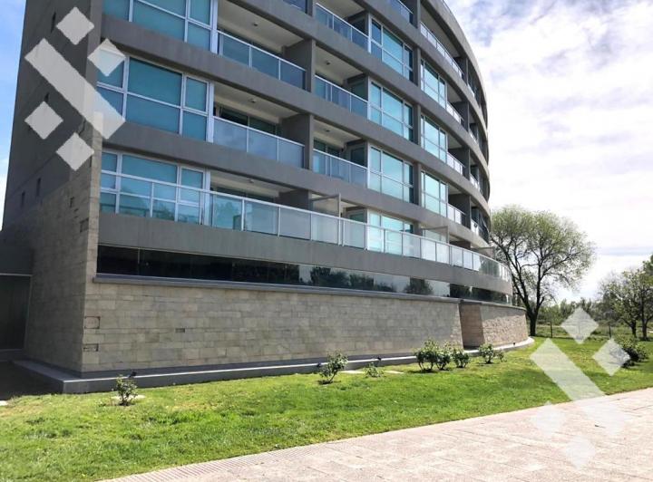 Departamento · 159m² · 6 Ambientes · 2 Cocheras