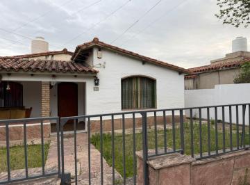 Casa de 4 ambientes, Villa Carlos Paz · ¡Tu Próximo Hogar o Espacio Profesional en Villa Carlos Paz!josé H. Porto 180 - Villa Carlos Paz