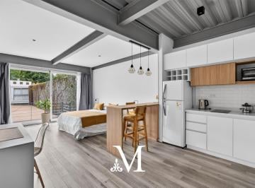 Edificio · 1500m² · 10 Cocheras · Edificio Comercial - Venta en Bloque | 2 Cuerpos | Residencias + Oficinas