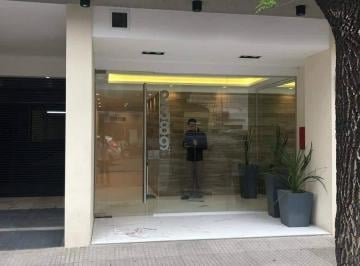 Departamento · 50m² · 2 Ambientes · 1 Cochera · Venta | 2 Ambientes con Cochera en Balvanera – Luminoso Semipiso