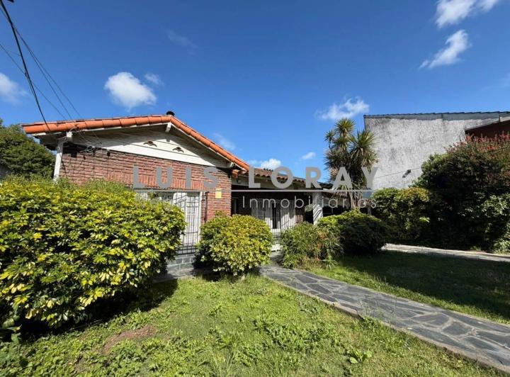 Casa · 87m² · 4 Ambientes · 1 Cochera