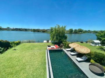 Casa de 6 ambientes, Tigre · Alquiler Temporal Enero y Fiestas 2027