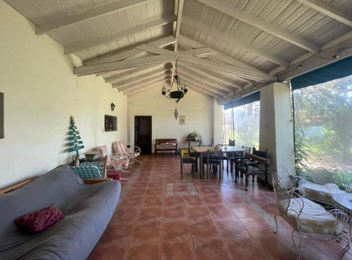 Casa · 220m² · 3 Ambientes