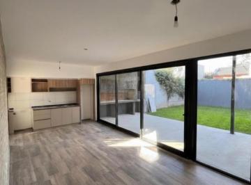 Casa · 250m² · 2 Ambientes · 2 Cocheras · La Paya II | Casa a Estrenar, Funcional y Toda en Planta Baja