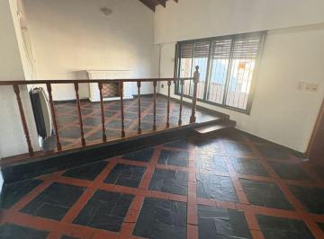 PH de 3 ambientes, La Matanza · PH 3 Ambientes en Primer Piso con Entrada Compartida