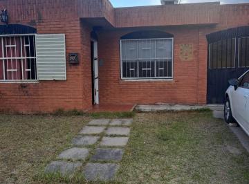 Casa · 277m² · 2 Dormitorios · 1 Cochera · Casa en San Salvador