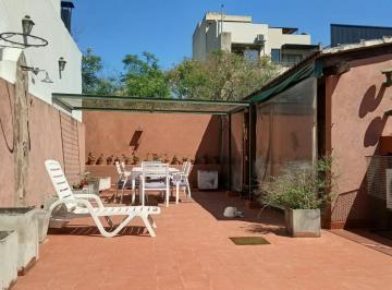 TERRAZA · Hermosa Casa Tipo Chorizo Reciclada