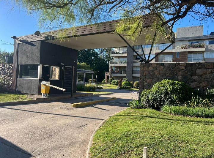 Departamento · 125m² · 4 Ambientes · 2 Cocheras