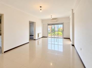 Departamento · 47m² · 2 Ambientes · 1 Cochera · Semipiso 2 Amb. C/ Balcón y Espacio Guardacoche