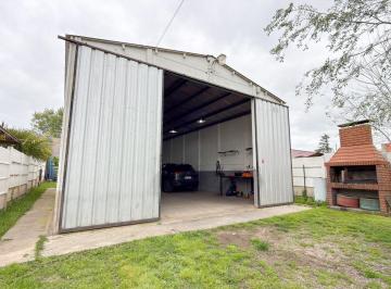 Bodega-Galpón · 100m² · Alquiler de Galpón Zona El Tropezón Tandil